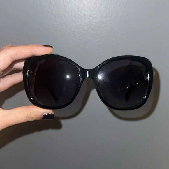 Chanel sunglasses!! - Picture 7 of 7